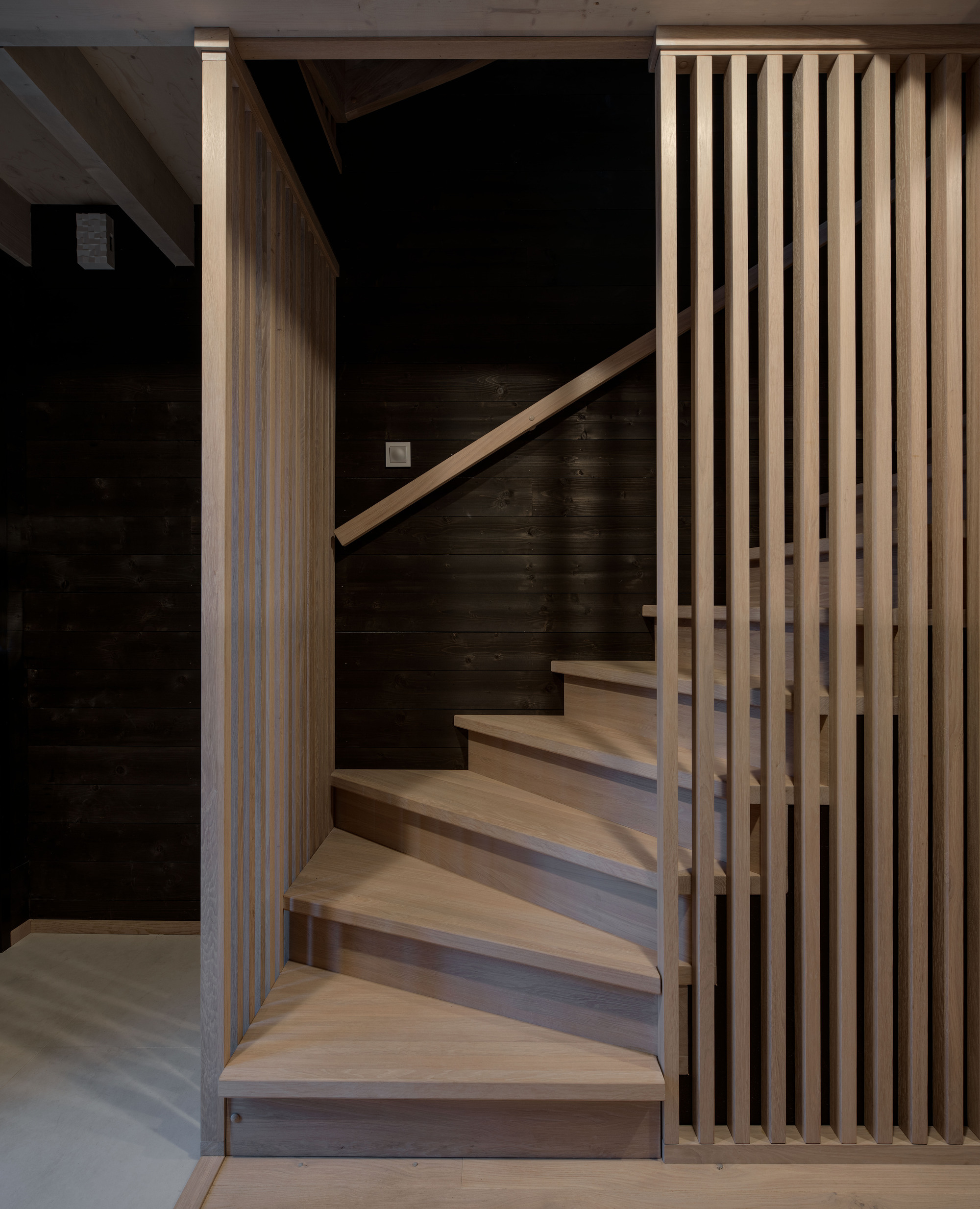 挪威海滨小镇的木质生活 | ABC Street House-24