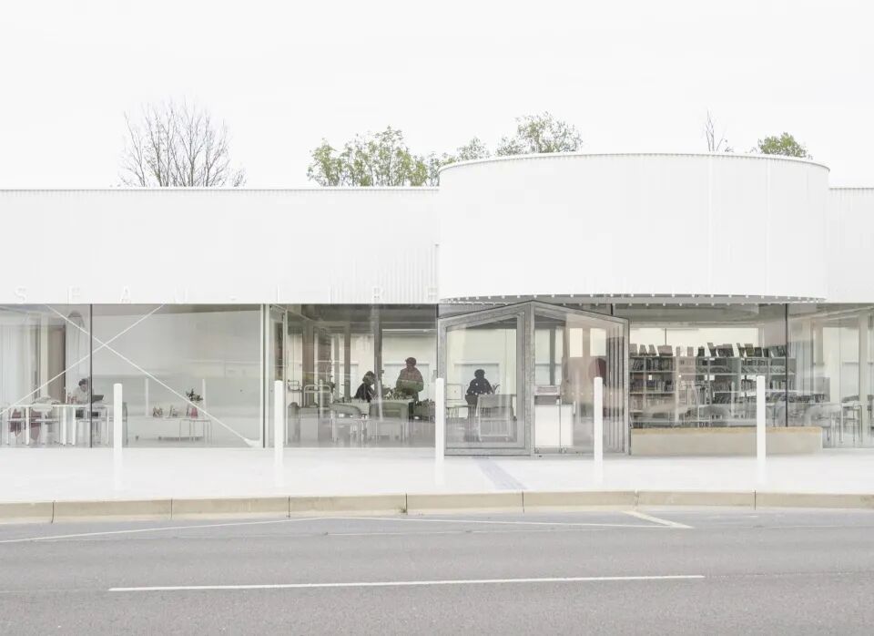 图书馆服务站：使用与克制的表达-13