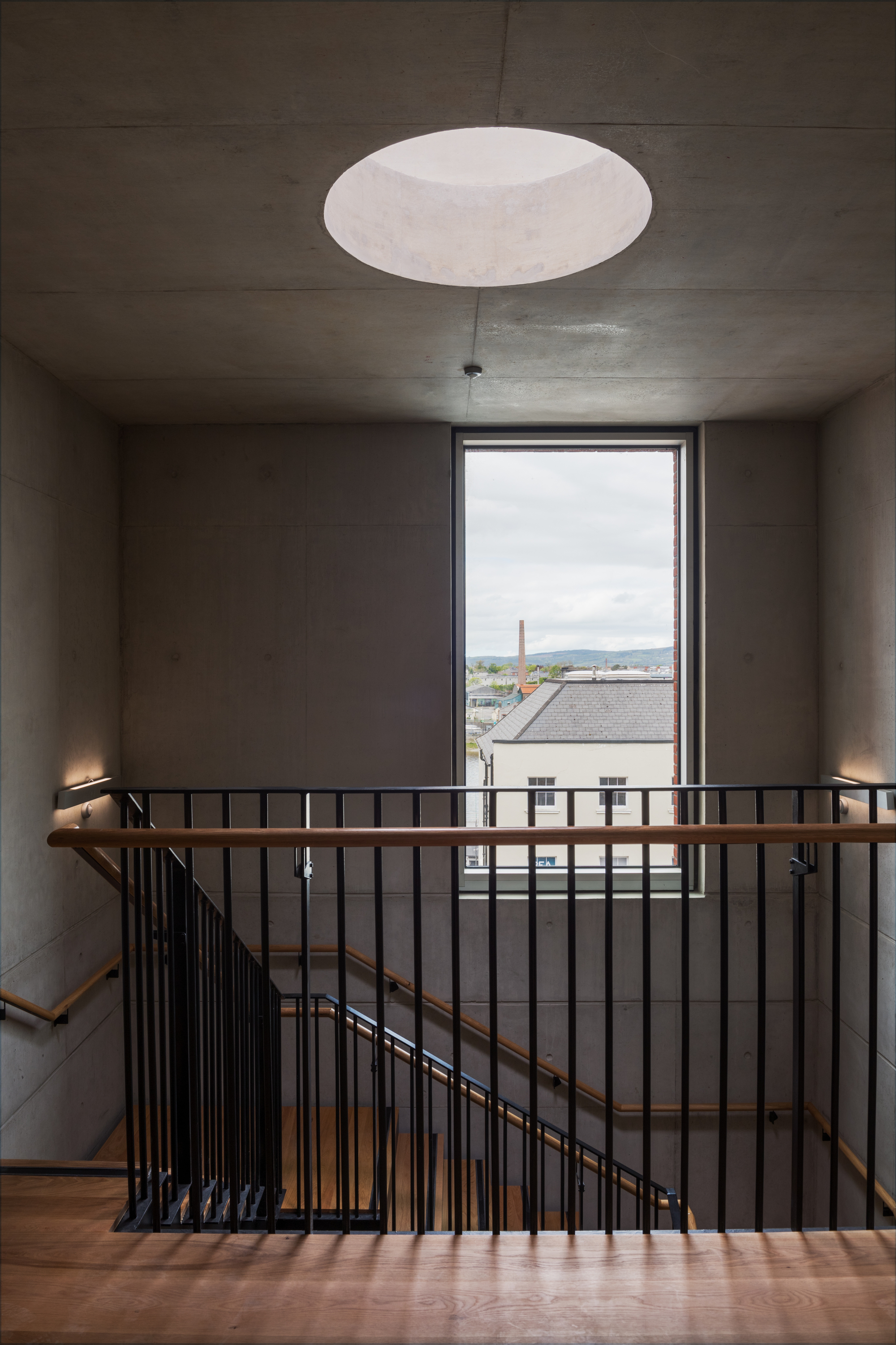 历史遗迹与绿色办公空间的完美融合-18