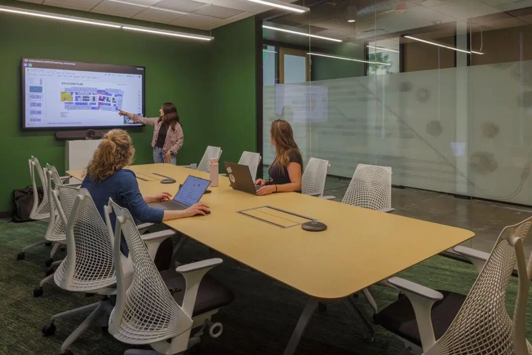 美国科技公司旧楼改造(“都市以北”办公空间项目)丨美国华盛顿丨Cushing Terrell-13