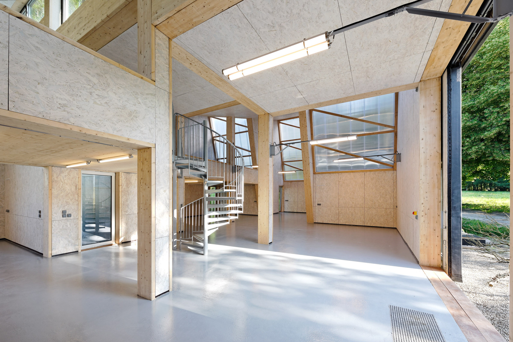 The Good, the Bad and the Ugly Artist's Studio / Didier Fiúza Faustino-18