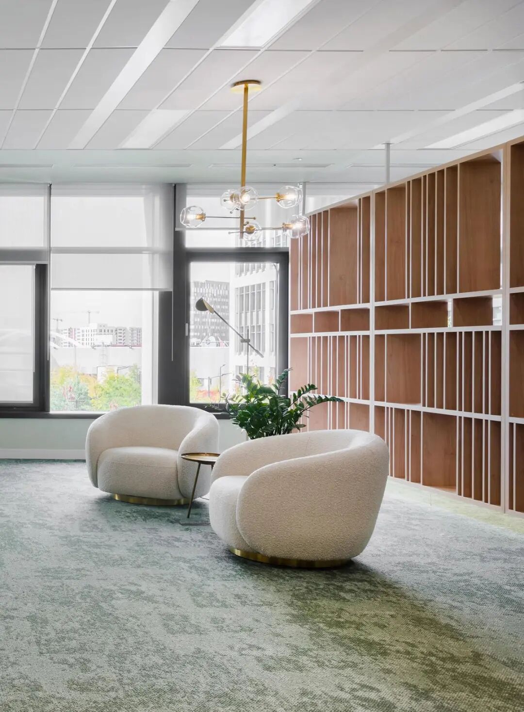 医疗巨头Regina Maria布加勒斯特办公室丨罗马尼亚布加勒斯特丨Alina Vîlcu,Radu Dumencu-29