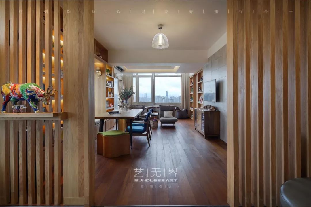 香蜜湖错层之家 | 现代生活与传统关公的和谐融合-23