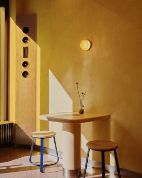 Brinkworth丨柏林日式饭团餐厅，将三角元素融入空间设计