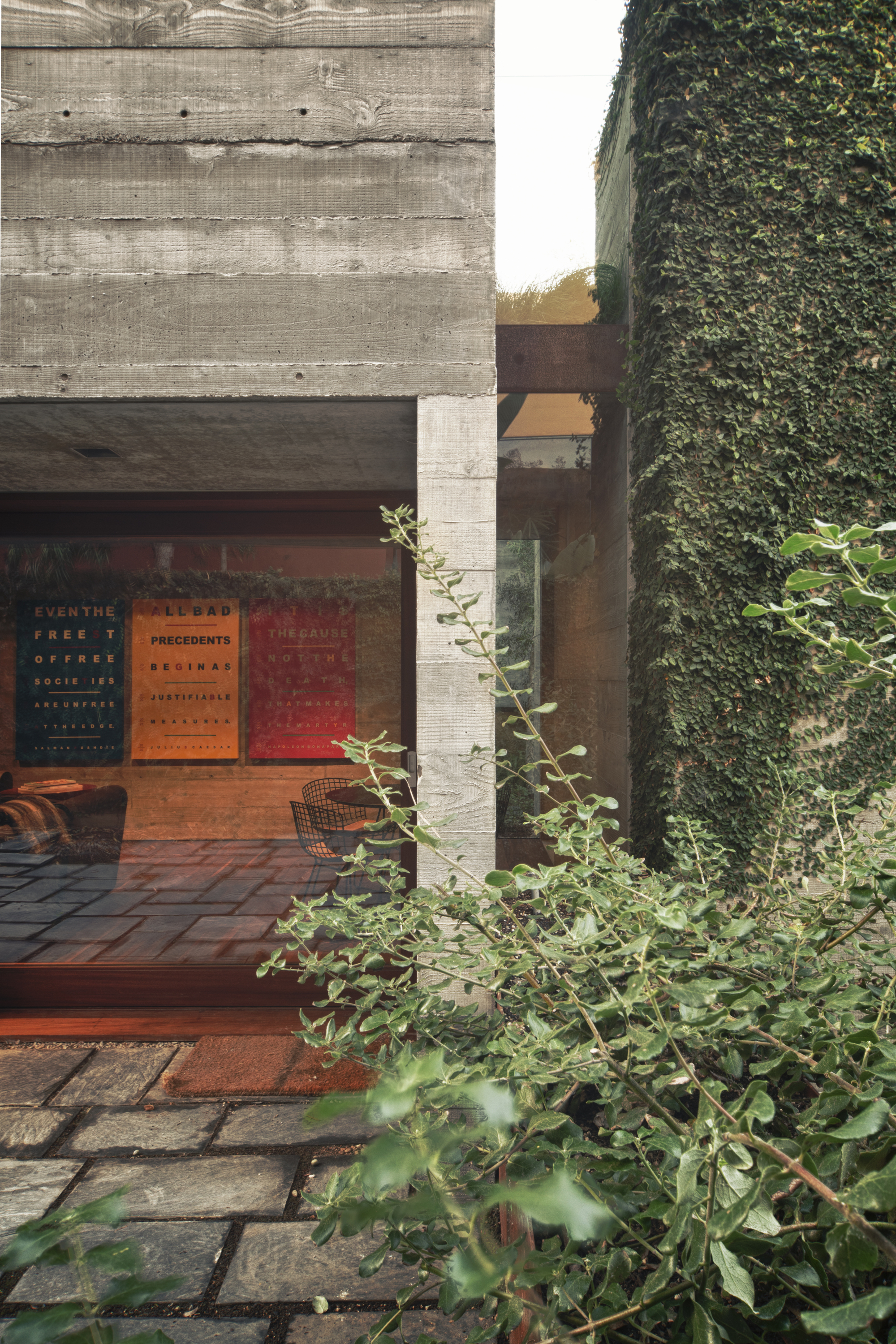 绿意掩映的静谧空间——Phoenix House-22