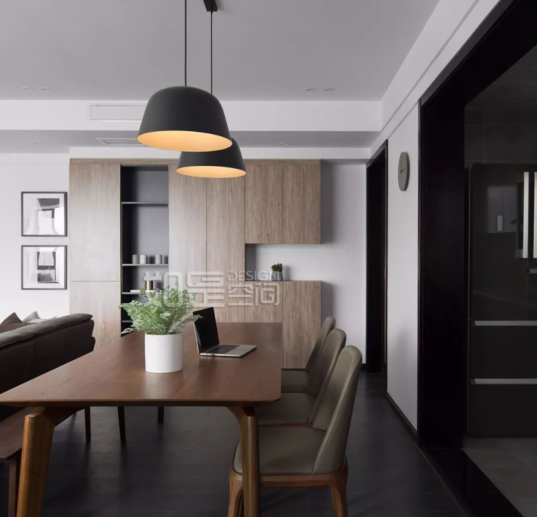 巧妙改动风水缺陷,打造 130 平现代套四双卫家居-17