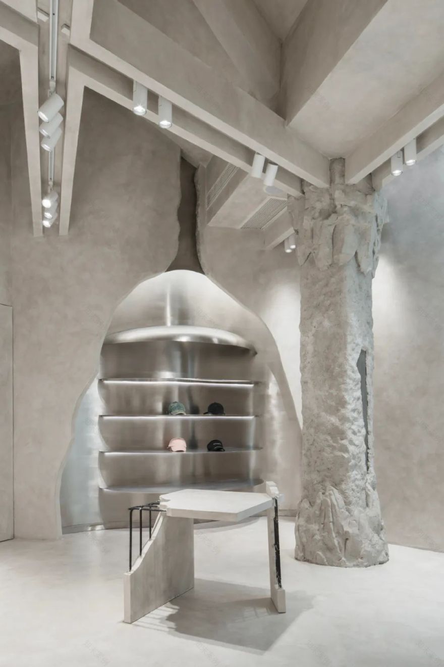 MISBHV 成都祠堂街旗舰店丨中国成都-6