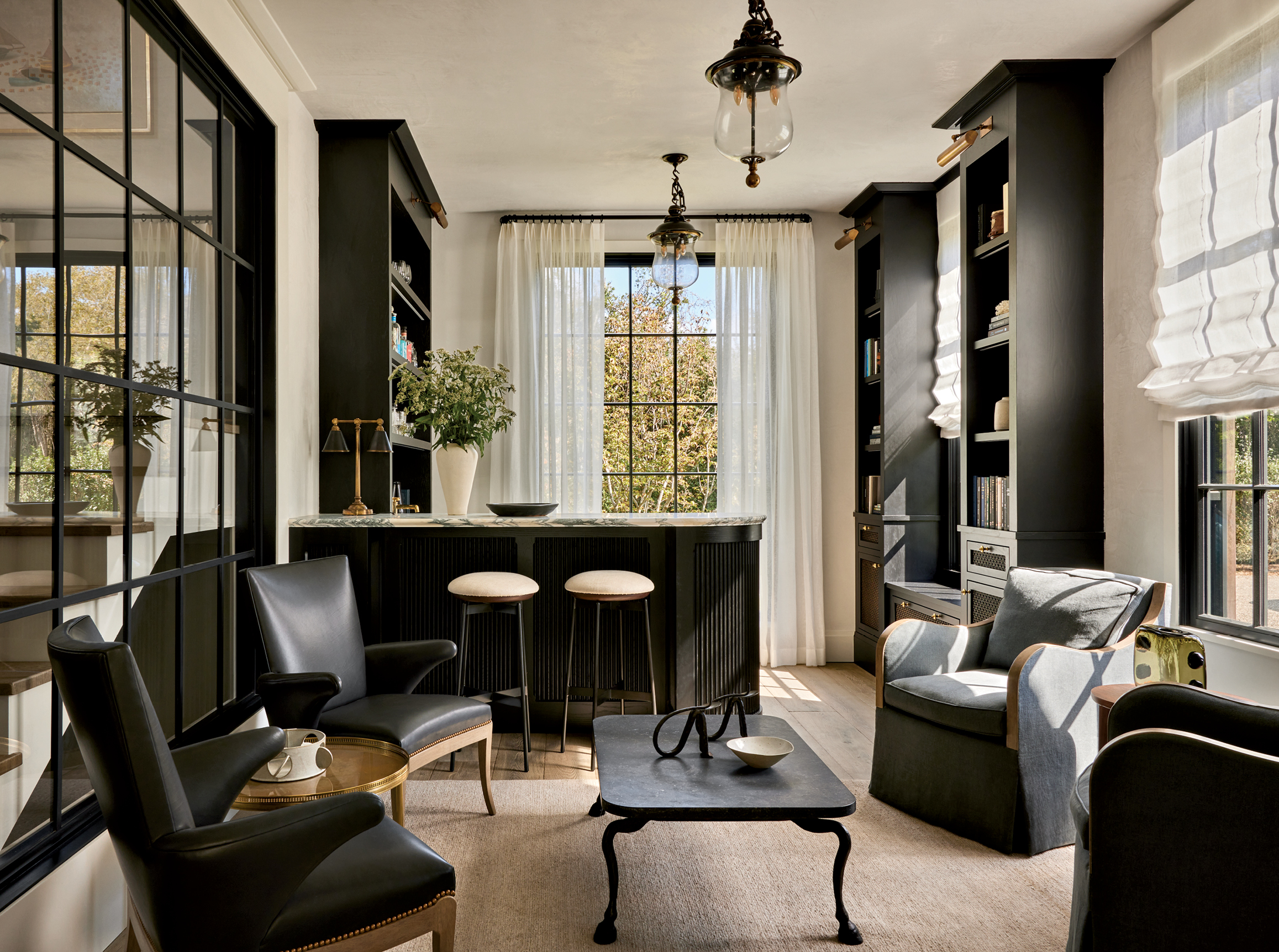 European + New England Influences Merge In A Hamptons Abode | Luxe Interiors + Design-27