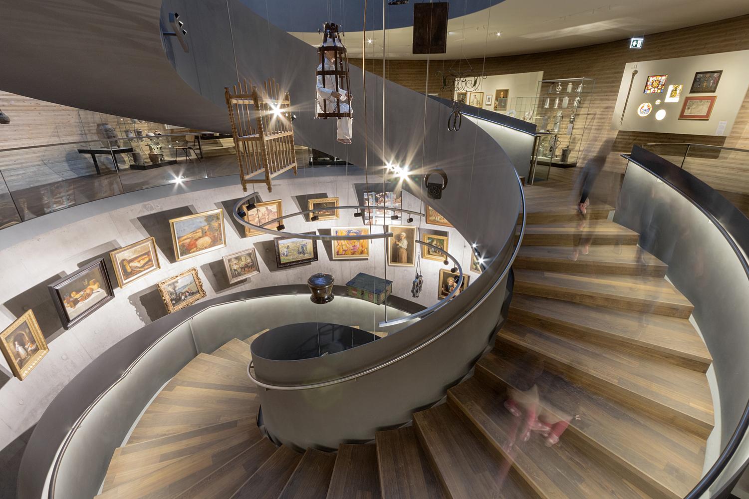 奥地利 Asten 面包博物馆，悬浮式奇观橱柜展示-43