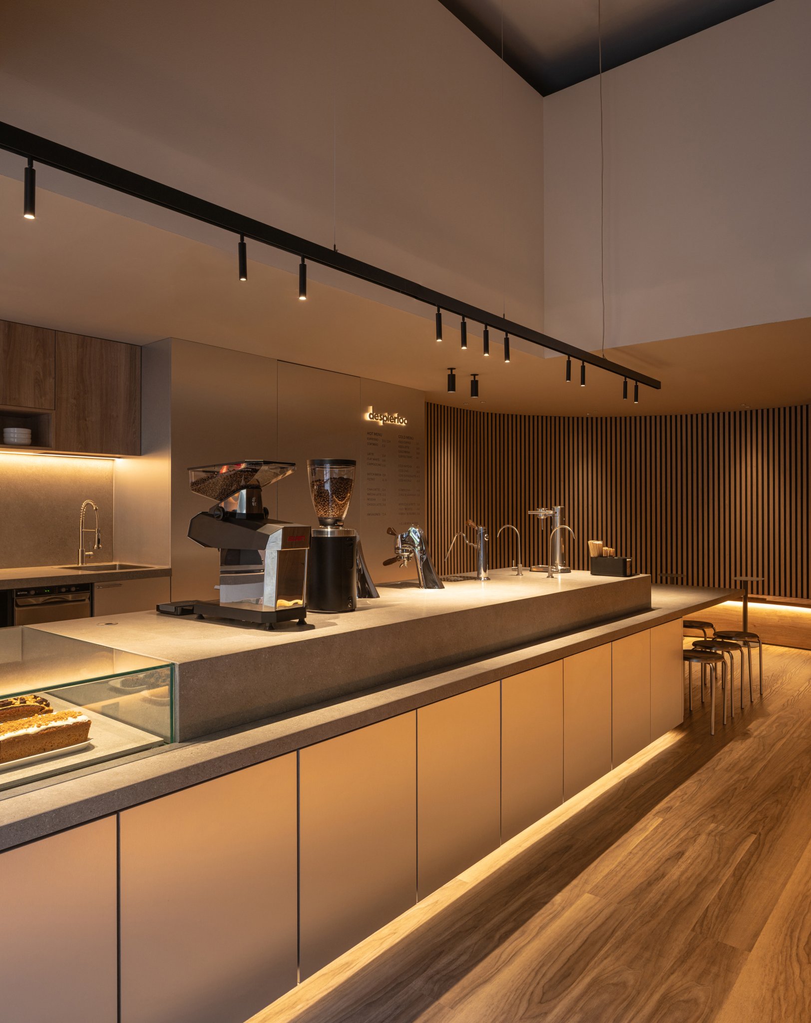 Despiertoo Specialty Coffee空间设计丨西班牙格拉纳达丨SALTO-20