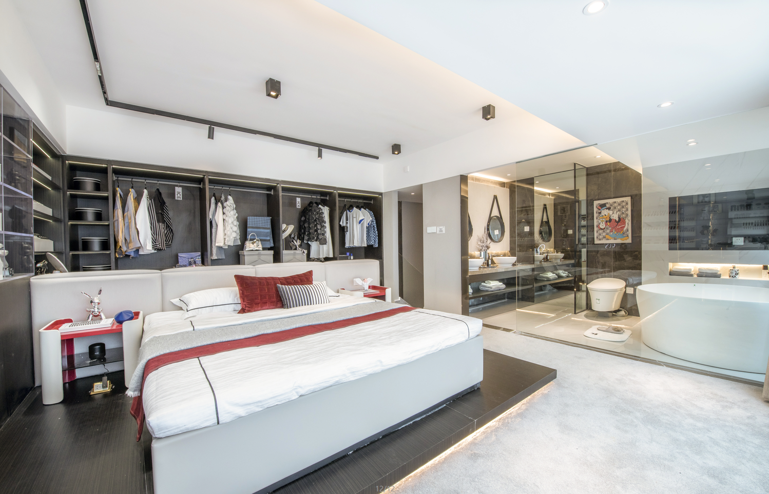 上原米修新作 · “HOME 未来系”-43