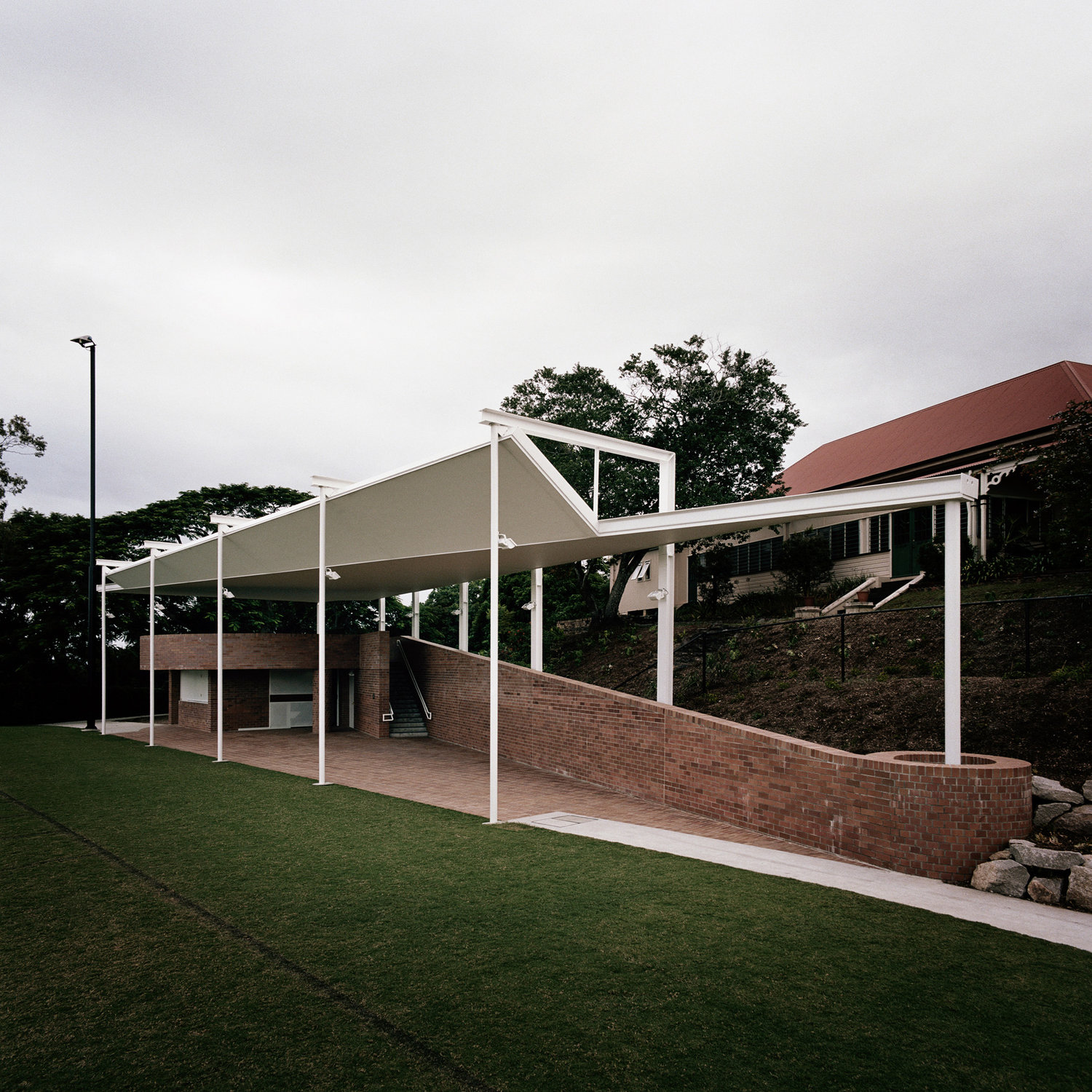 St Ignatius School   Sports Pavilion   Field Richards＆Spence-1