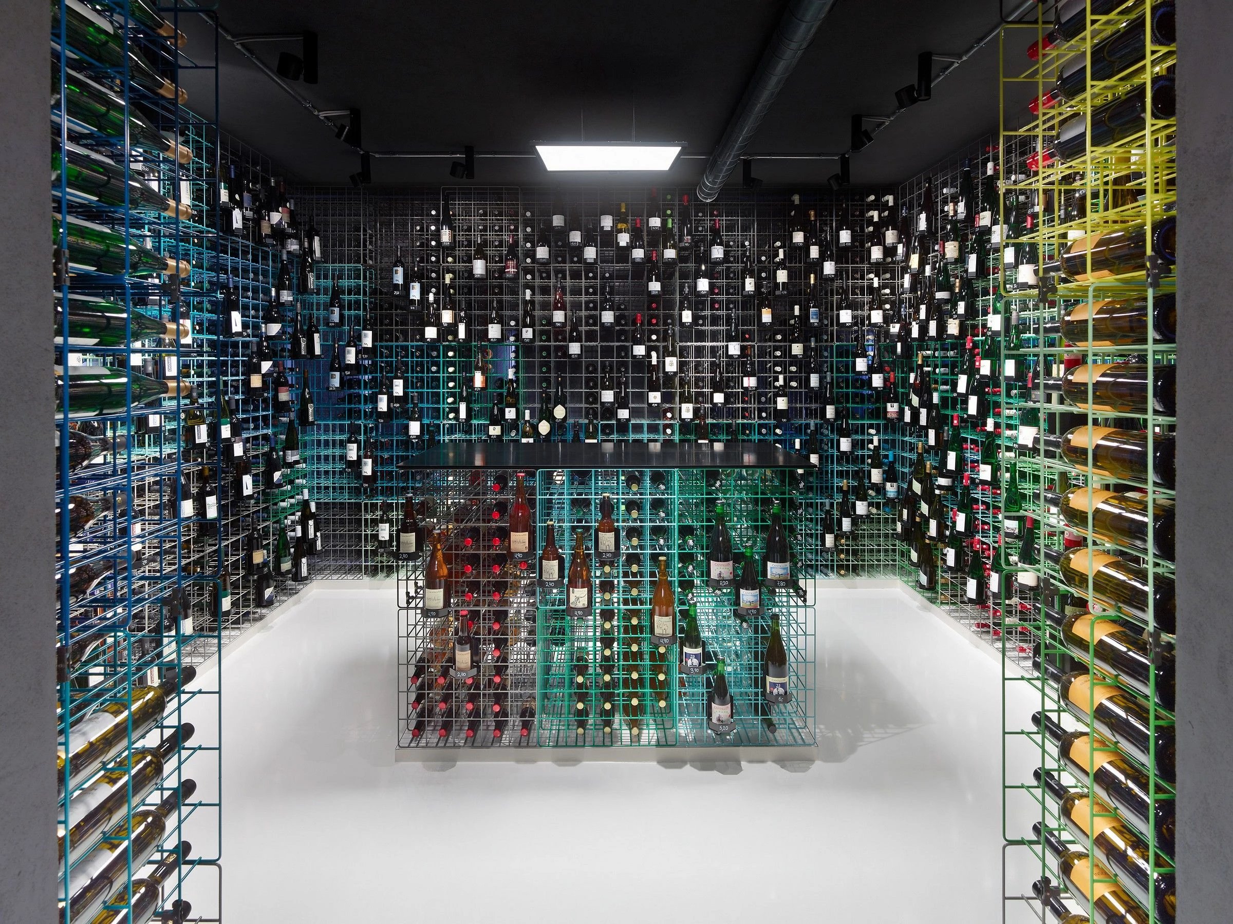德国现代葡萄酒商店,"网格"创新展示方式-19