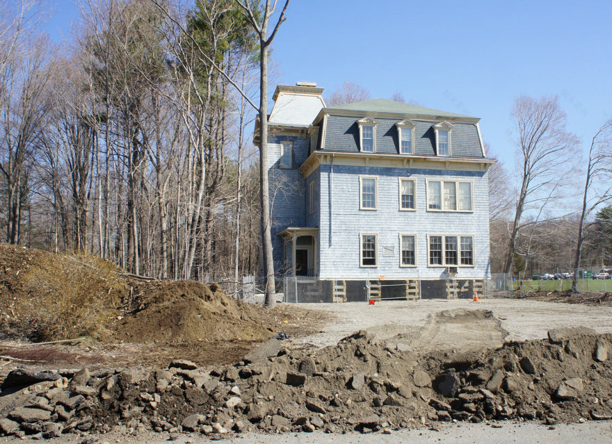 韦斯特伍德公共图书馆丨美国丨Finegold Alexander Architects-35