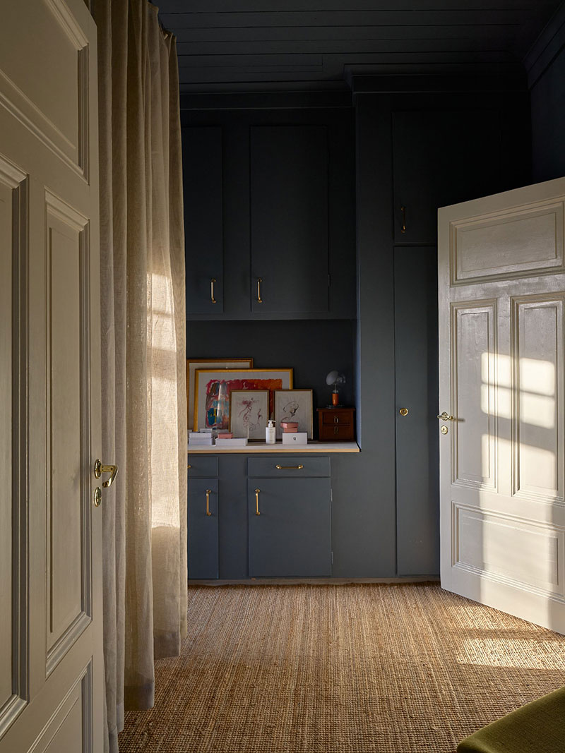 瑞典小镇的复古火车住宅设计-27