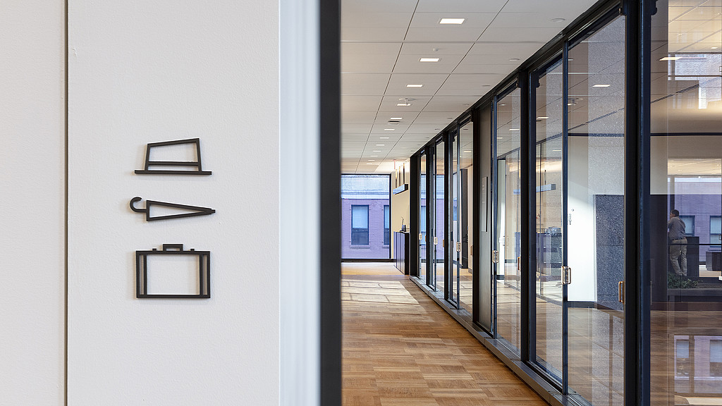 福布斯基金会 | Gensler 打造 60 年代风格的品牌设计-8