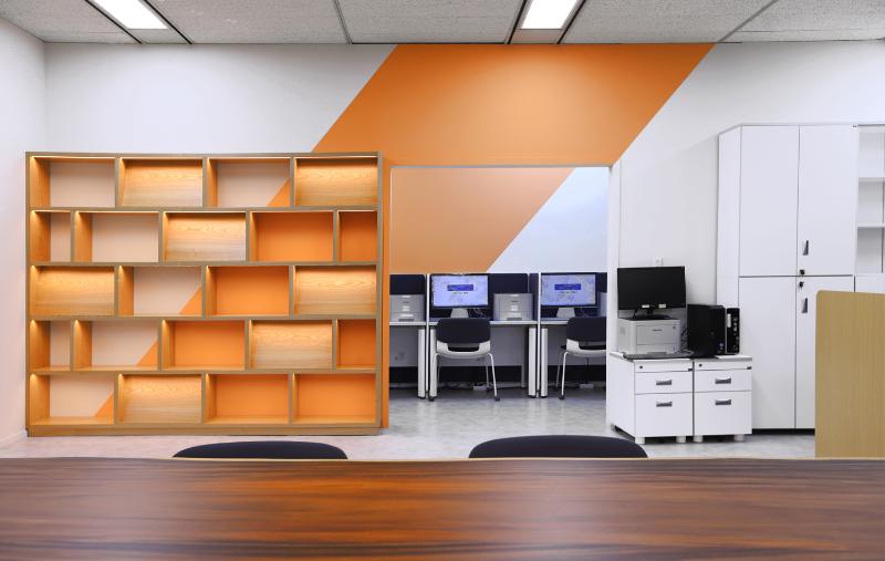 国会图书馆 | 明亮温馨的国会内阅读空间-5