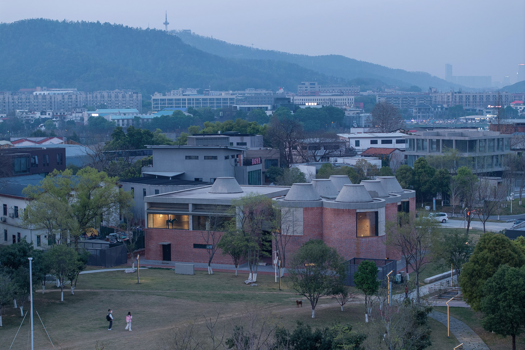 后湖艺术园麦垛空间丨中国长沙丨地方工作室+湖南大学设计研究院有限公司-67