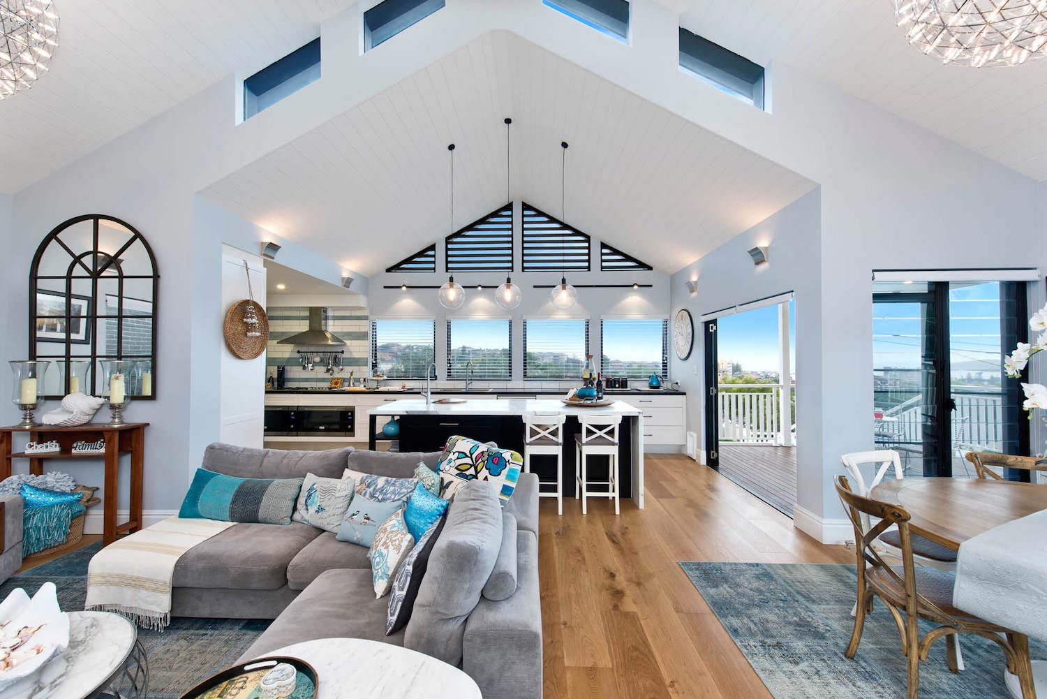 Maroubra House by BJB Architects extensive renovation of a tired looking inter war style bungalow   CAANdesign  Architecture and home design blog-2