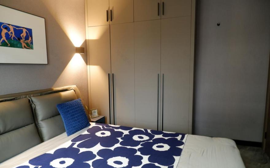 新婚夫妻现代风家居设计-140