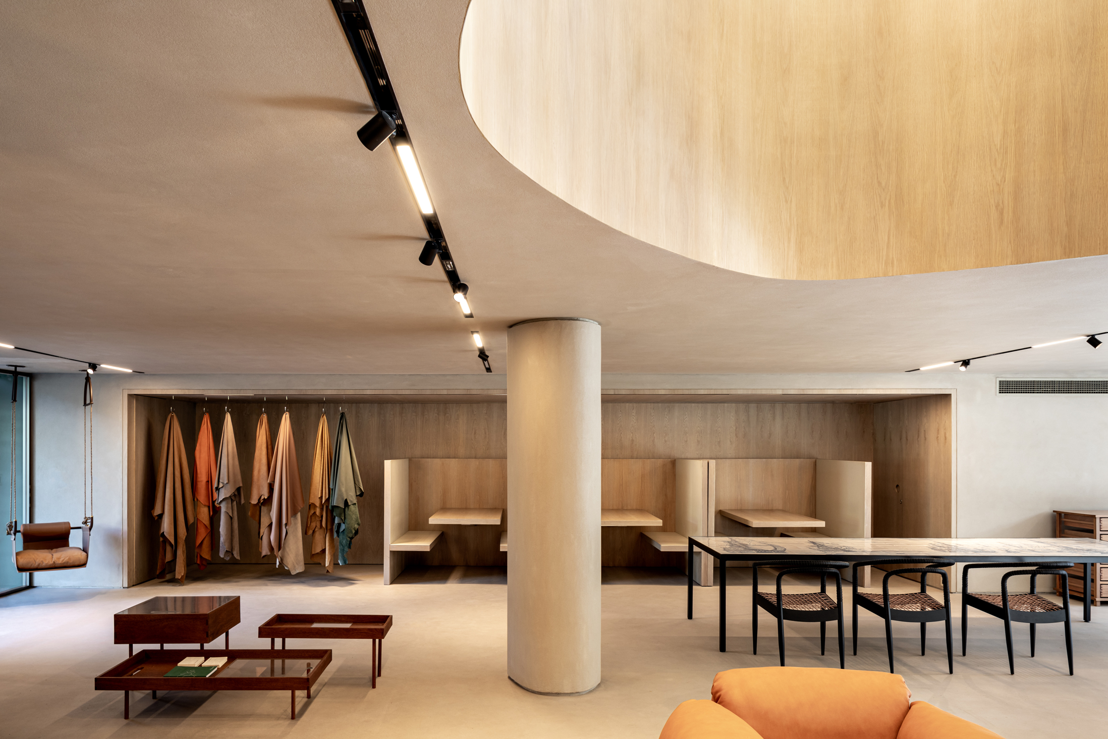 +55 Design 品牌旗舰店丨巴西圣保罗丨Studio Arthur Casas-7