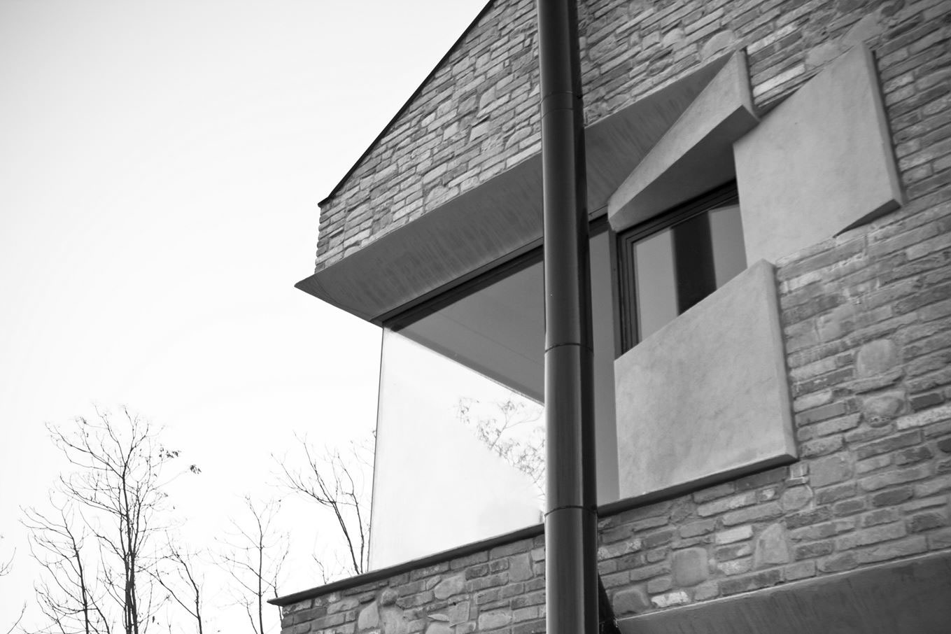 巴里拉里建筑师事务所重建意大利里帕特朗索内的一处乡村住宅-20