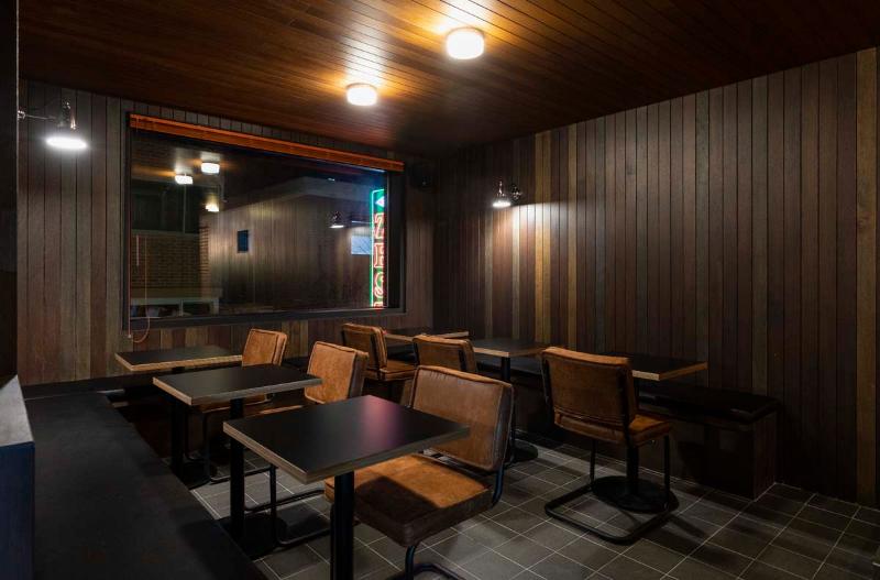 24 平米现代简约风小户型餐厅设计-5