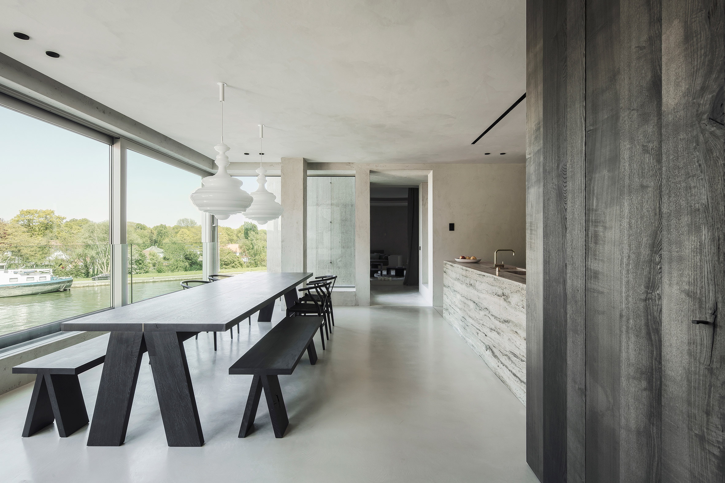 Arjaan De Feyter creates round living spaces in a former silo building-3