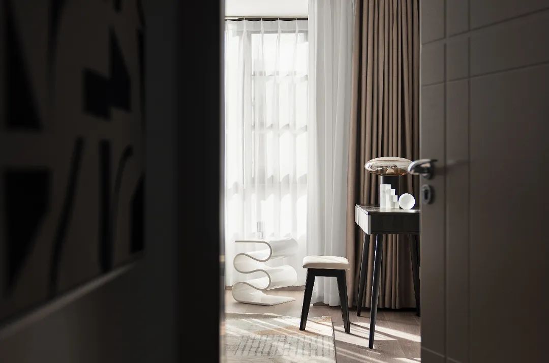 136㎡三室两厅，在幽静中绽放青春  度设计机构-18