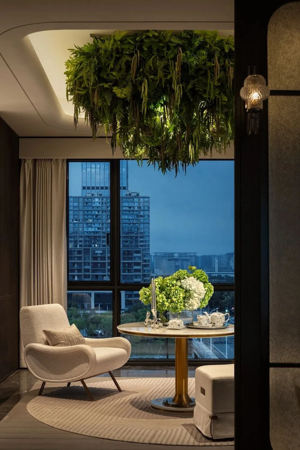 1200㎡豪宅天花板，把花园搬进家！-49