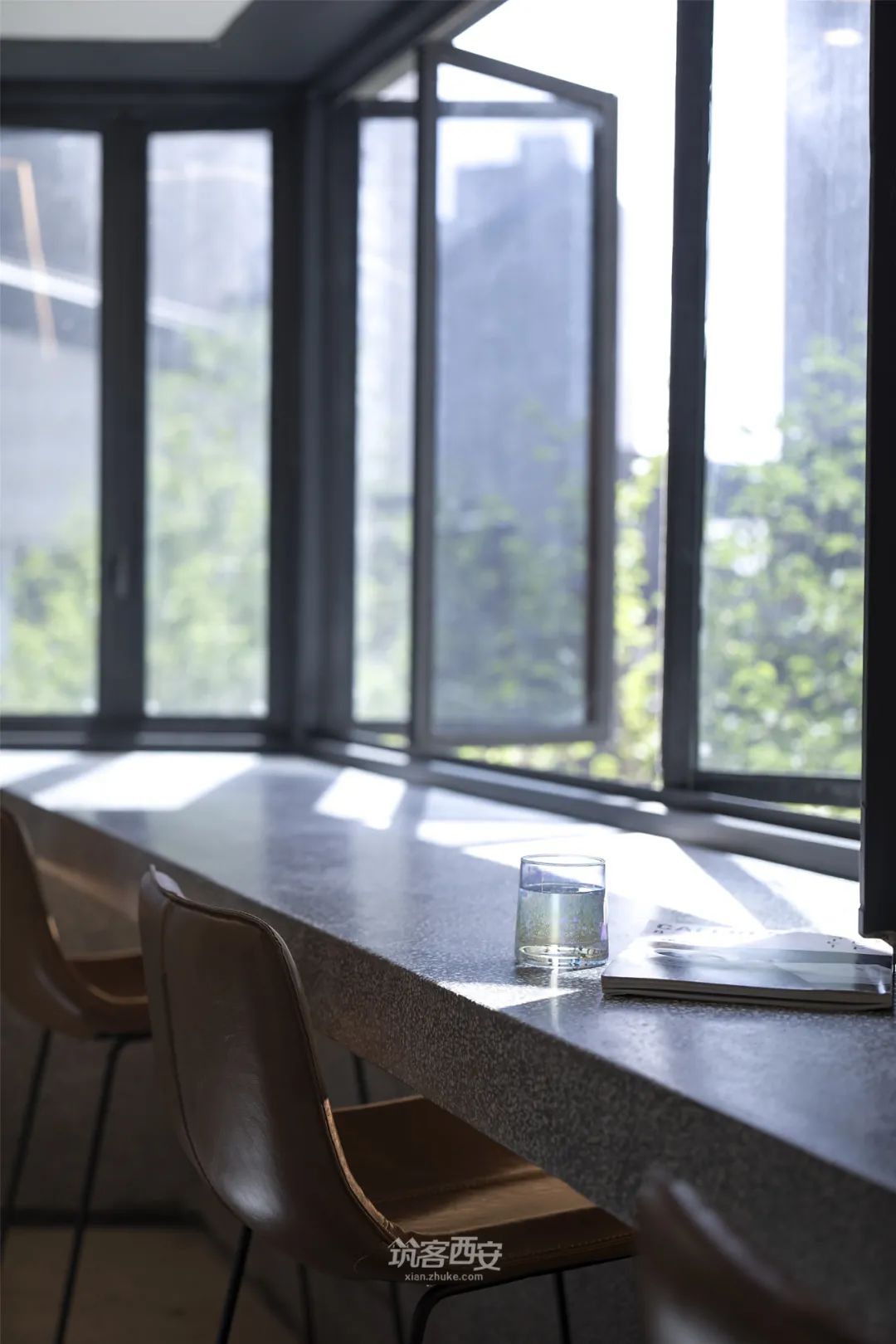 原岩咖啡 | 藏巧于拙,回归本真的商业空间设计-38