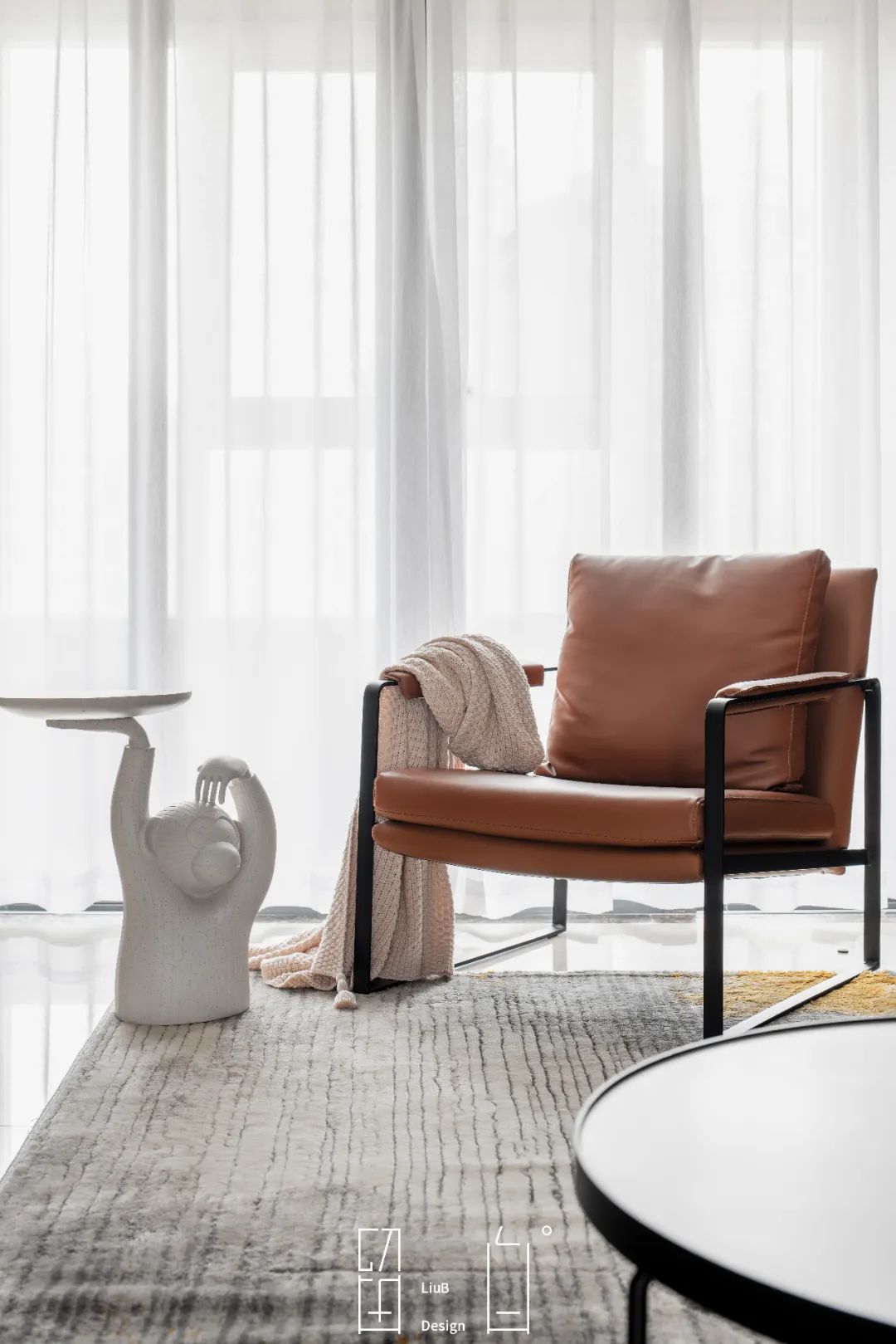 金域蓝湾名门 | 留白设计赋予自由灵魂的现代家居-21