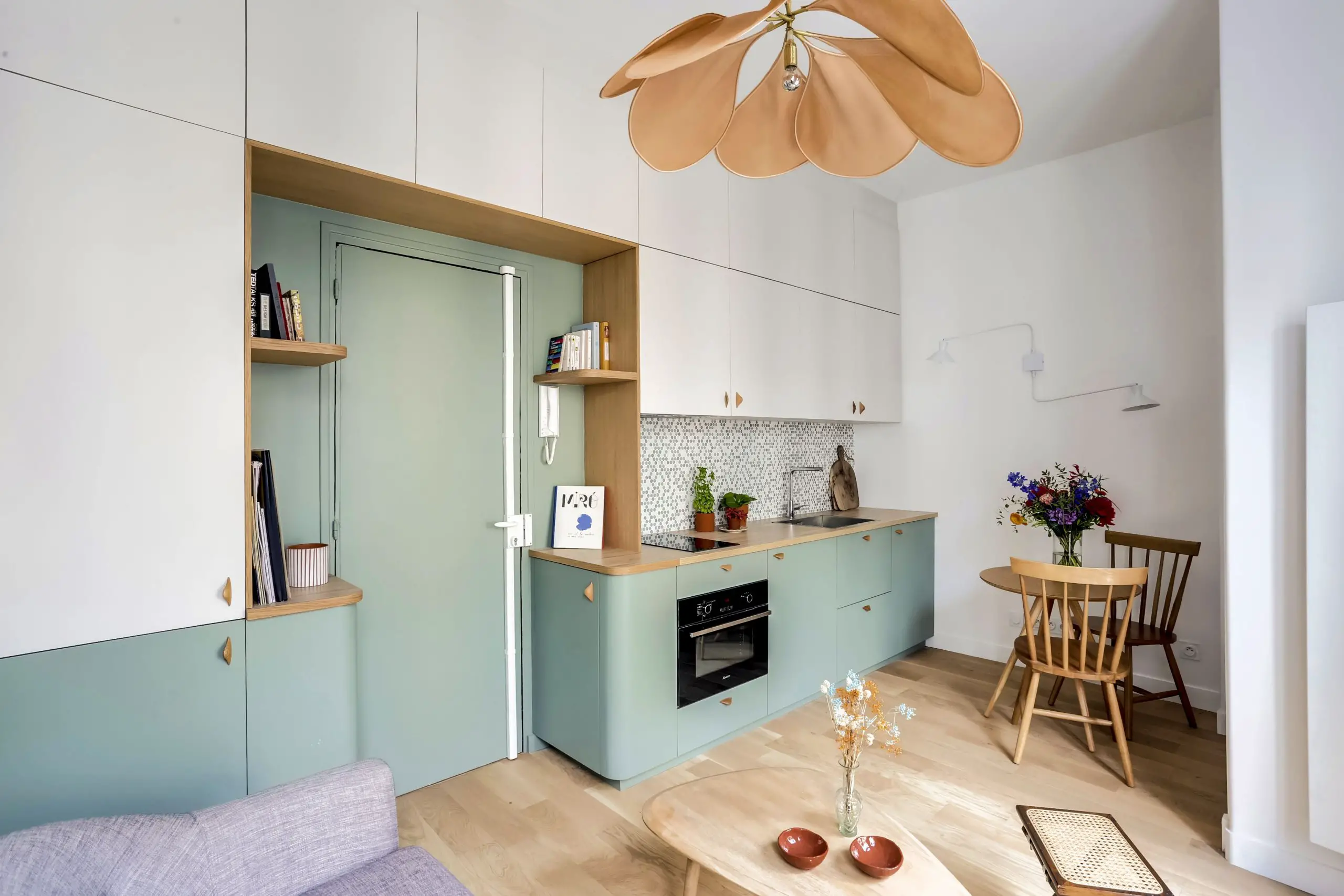 巴黎 22m2 小户型奇迹变身两居室-1