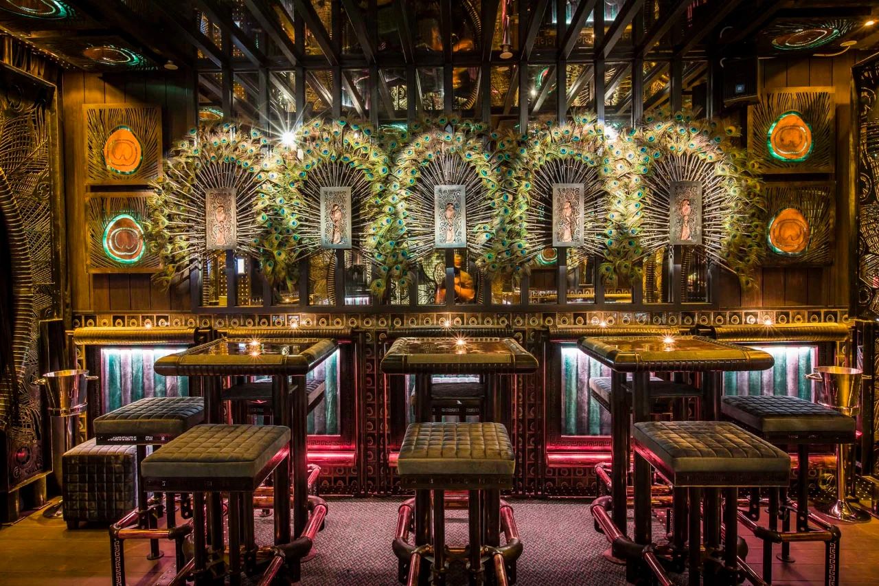 Maggie Choos 酒吧丨中国香港丨Ashley Sutton-65