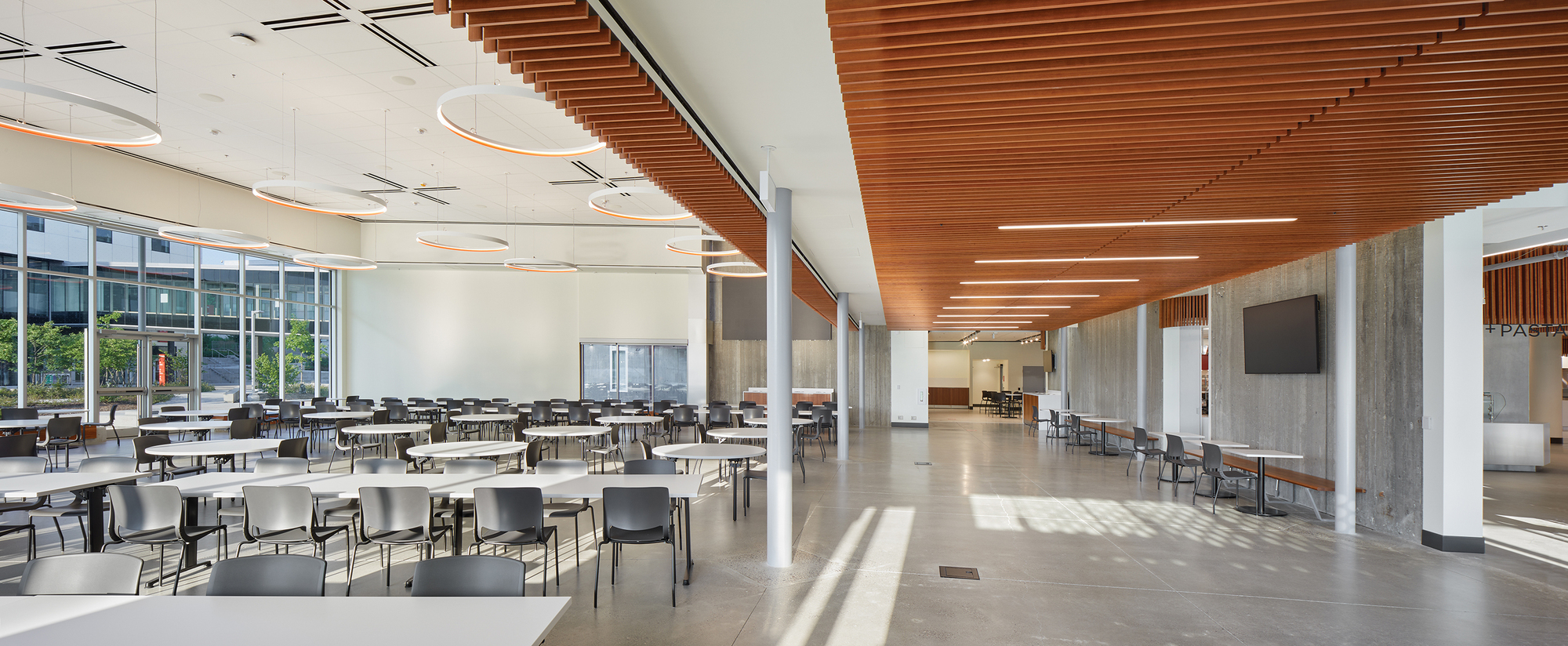 纽纳姆校区食堂丨加拿大多伦多丨Taylor Smyth Architects-40