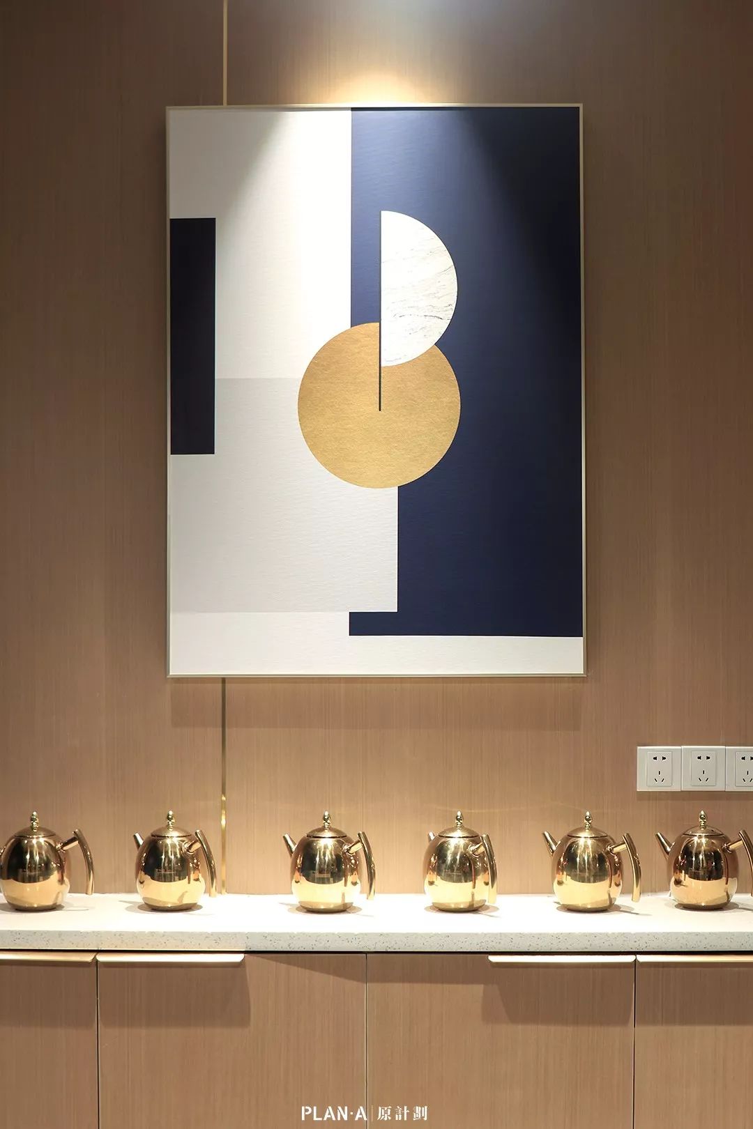 广州美林 M·LIVE 天地“点港点造”餐厅,蓝色主调展现创新精神-53