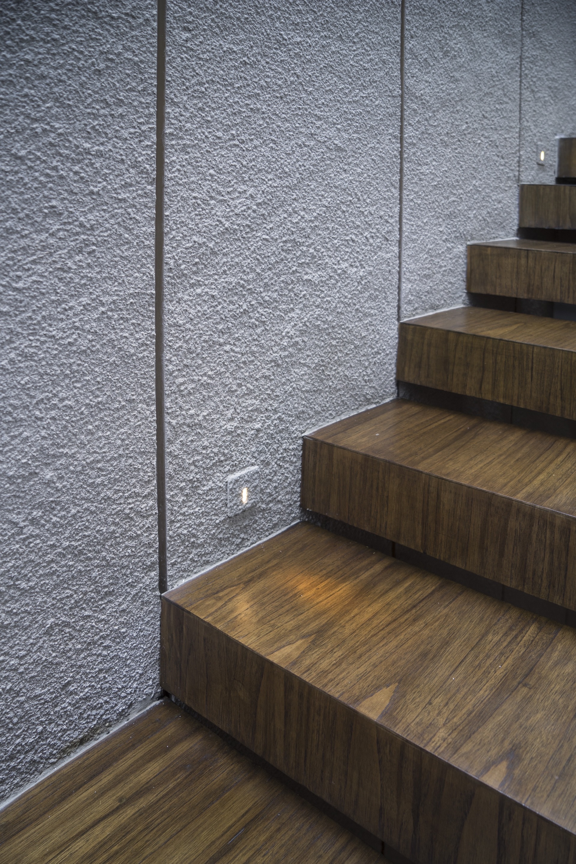 'HHH'别墅 | 简约外表下的豪华体验-18