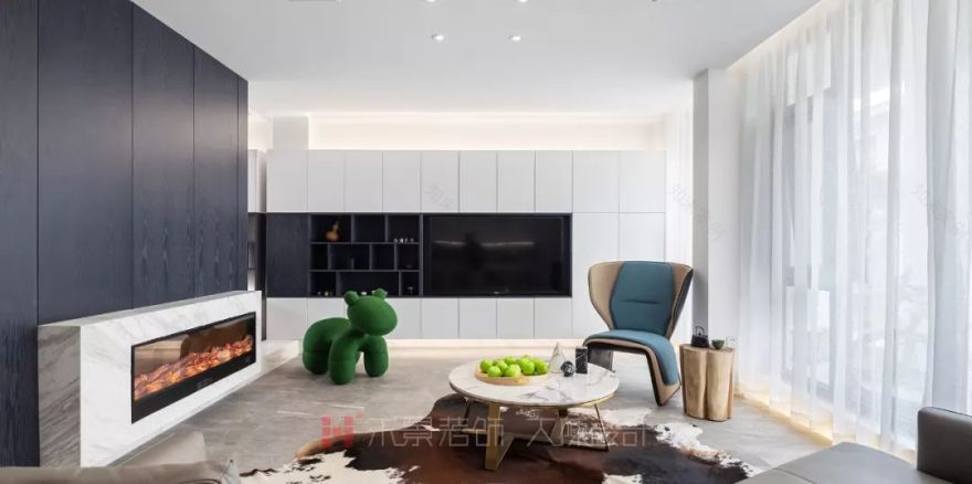 城市中的自然韵律——现代风格独栋别墅设计-23