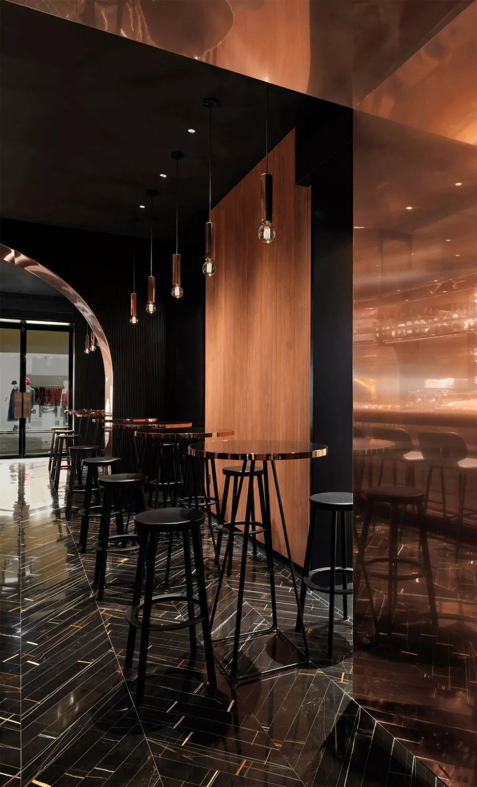 玫瑰金 橡木黑 VyTA罗马弗拉蒂纳餐厅酒吧 COLLIDANIELARCHITETTO-6
