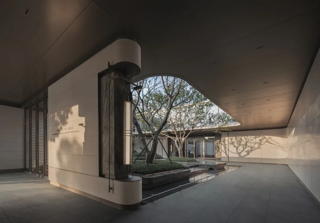 上海华润置地·虹桥润璟丨中国上海丨建筑致逸设计,景观澜道佑澜,室内维几设计等-14