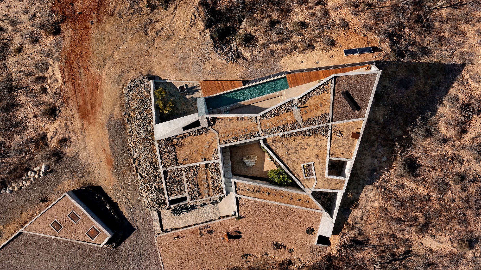 隐蔽的房子 / 隐藏的屋子丨墨西哥丨Taller de Terreno-18