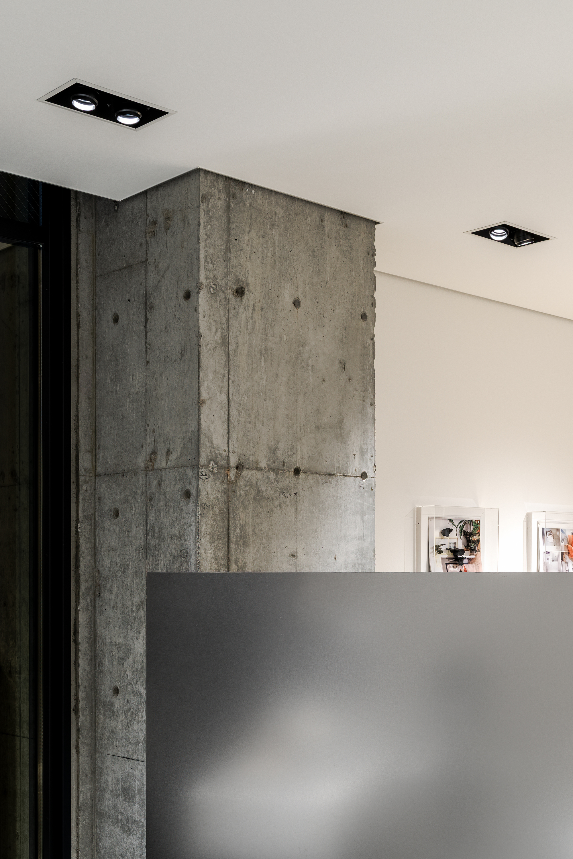 芦屋眼镜店（注：ASHIYA常见为日本地名芦屋，这里按一般情况推测为芦屋的眼镜店，若有特殊背景信息，可根据实际情况调整） 丨日本兵库丨RID Co.,Ltd.-21