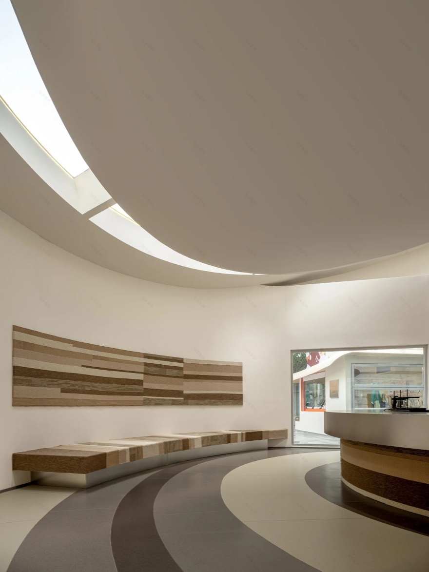 美好事物所 咖啡漩涡中央丨中国沈阳丨白菜设计-13