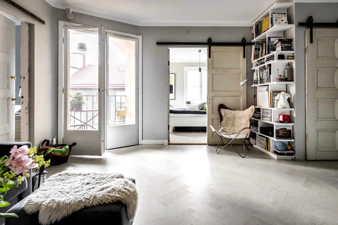 瑞典独特公寓 | 经典格局，别样设计-13