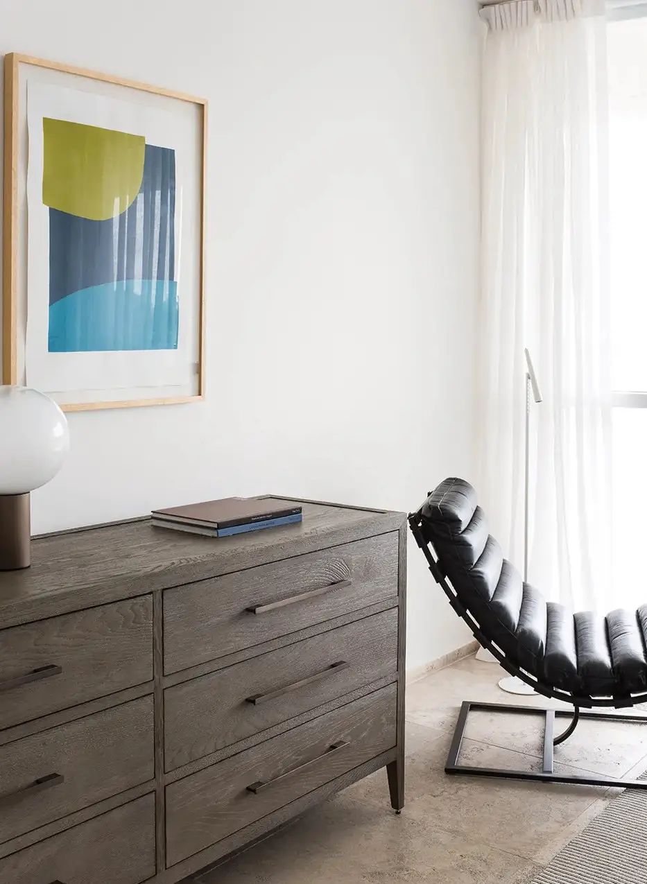 乌拉圭度假公寓 | 简约灰白空间,尽享水景之美-13