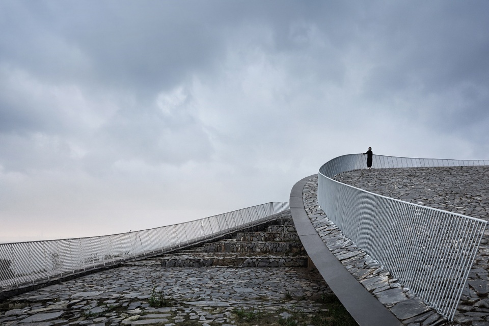 龙泉山镜高空平台丨中国成都丨BUZZ庄子玉工作室-60