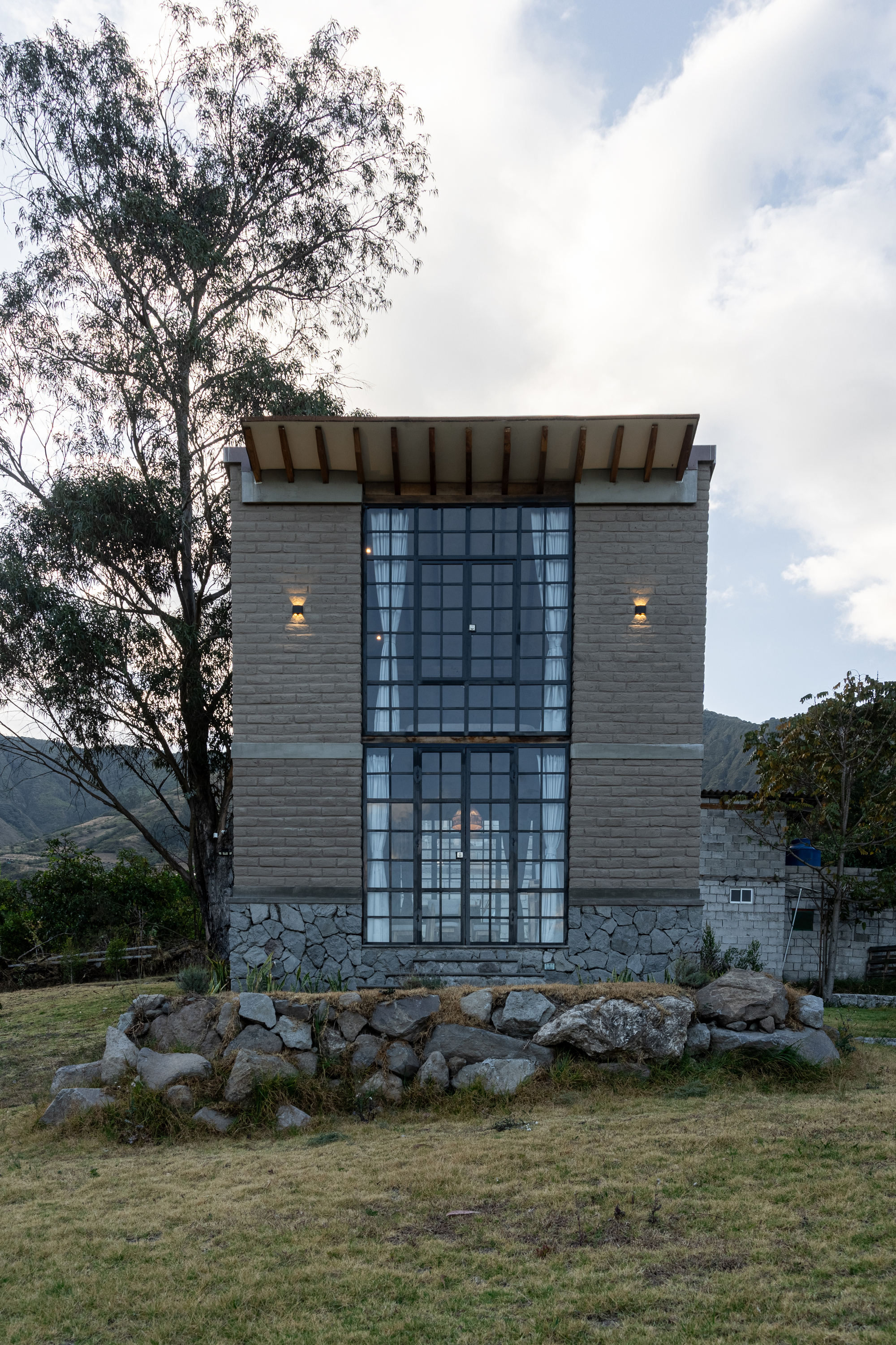 丨厄瓜多尔丨C,ELC-15