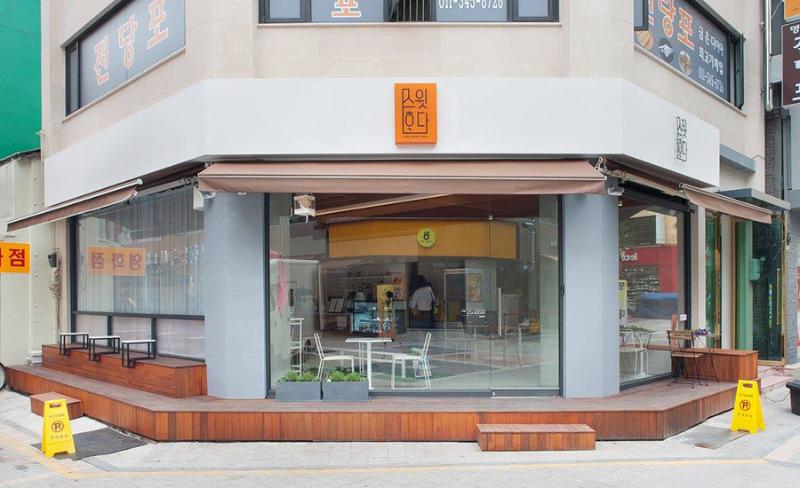 温馨舒适，30 坪咖啡厅的简约设计-14