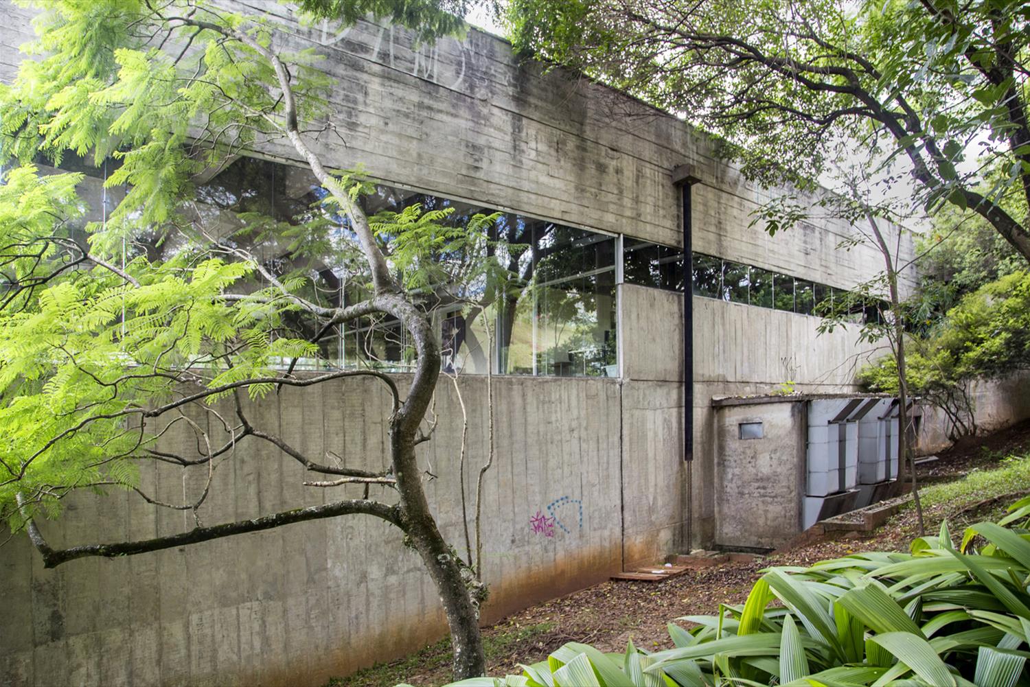 圣保罗历史建筑中的现代文化中心 · Centro Cultural Jabaquara-5