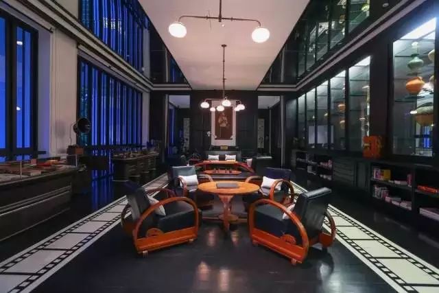 白百合幽会的酒店，我替你睡了-119